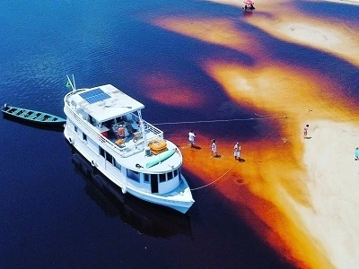 Barco Iara