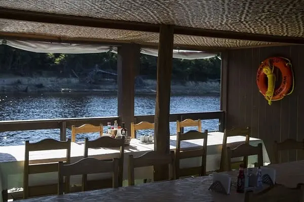 Jacaré Açu - restaurante